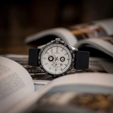Lunoz Chronograph Classic White